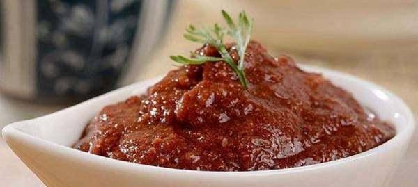 排骨酱,甜面酱,柱候酱,海鲜酱,它们都有有些什么特性和用法吧