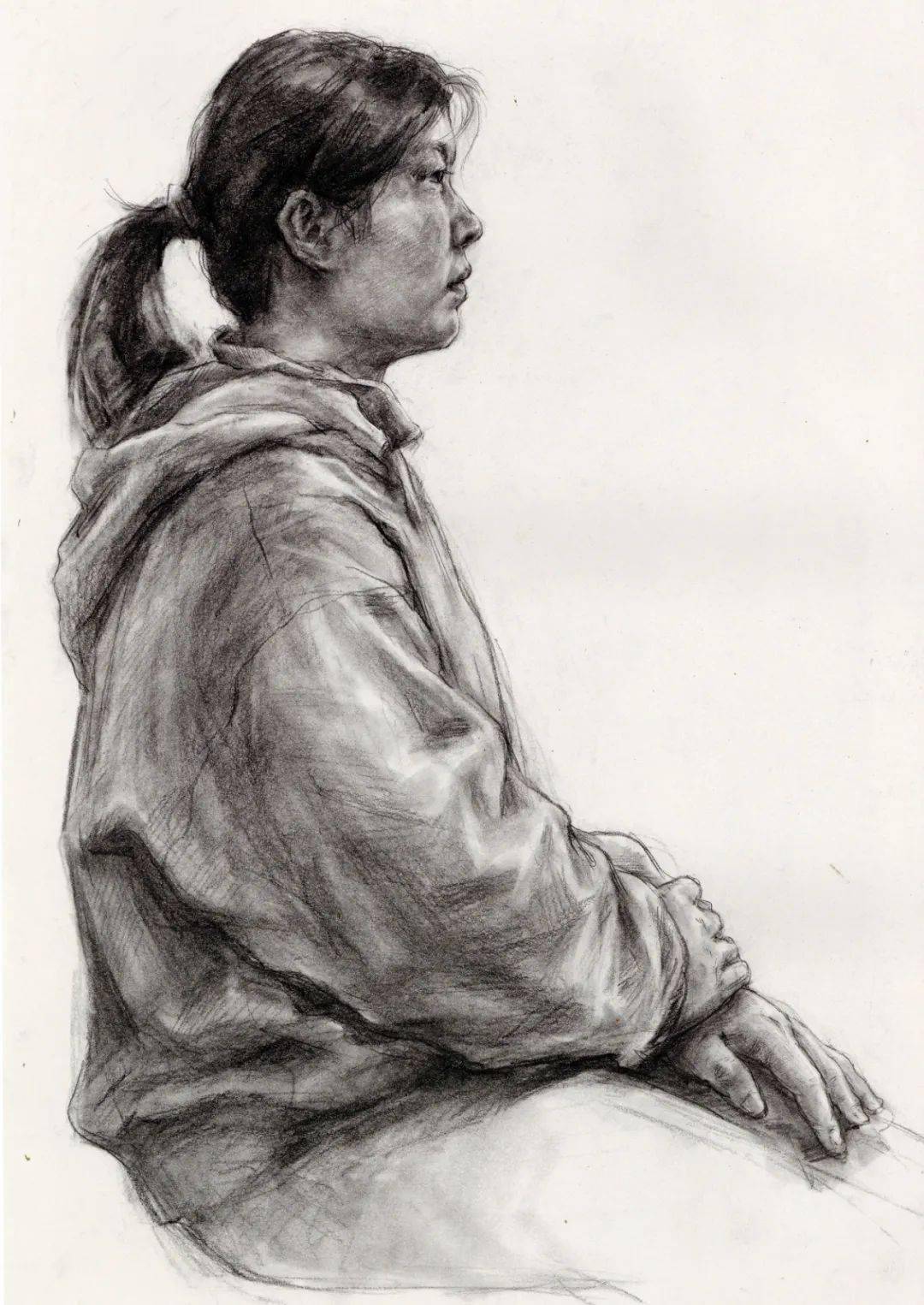 2021届国美校考高分卷,素描半身像写生堪称一绝!_声明_网络_素材