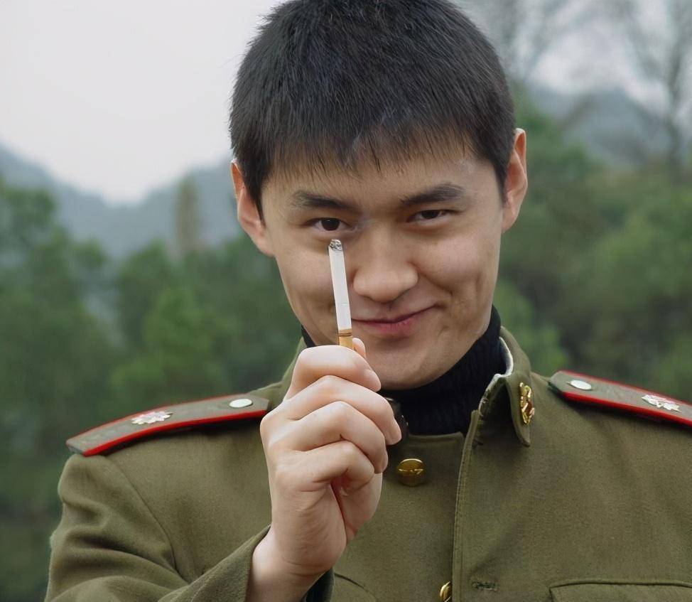 任柯诺一个时尚有魅力的男人,用自己的每一次精彩出演证明自己_科诺