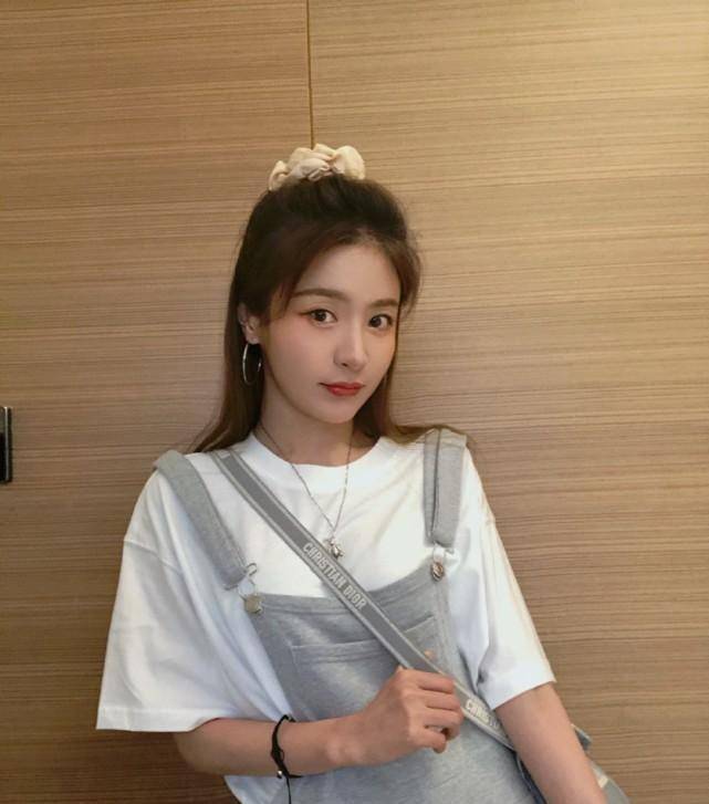 当年在《金玉良缘》为唐嫣作配,如今整容到完全没有辨识度_贡米_生活