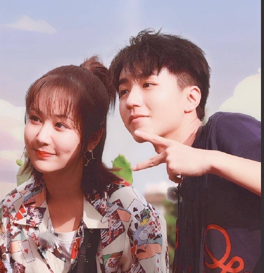 要知道,杨紫和王俊凯两人过往的相处模式,完全就像生活中的一对姐弟