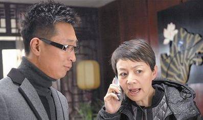 宋丹丹六十大寿众星云集,花花瘦了林大竣胖了,看左上角,我惊了_杨紫