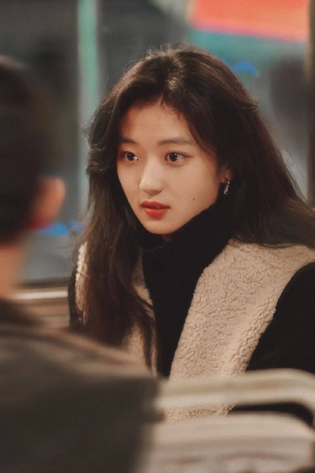 港风美人有了新名字——孙千!_五官_野猫_长相