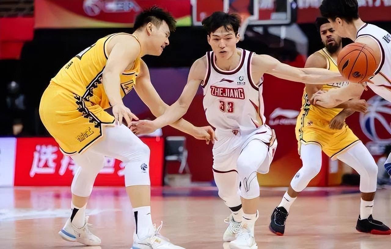 绝杀广东,大胜辽宁!cba最大夺冠热门出炉_比赛_浙江_球员