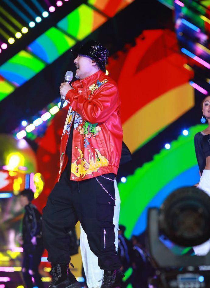 腾格尔学猫叫#,#对你爱不完#,#野狼disco