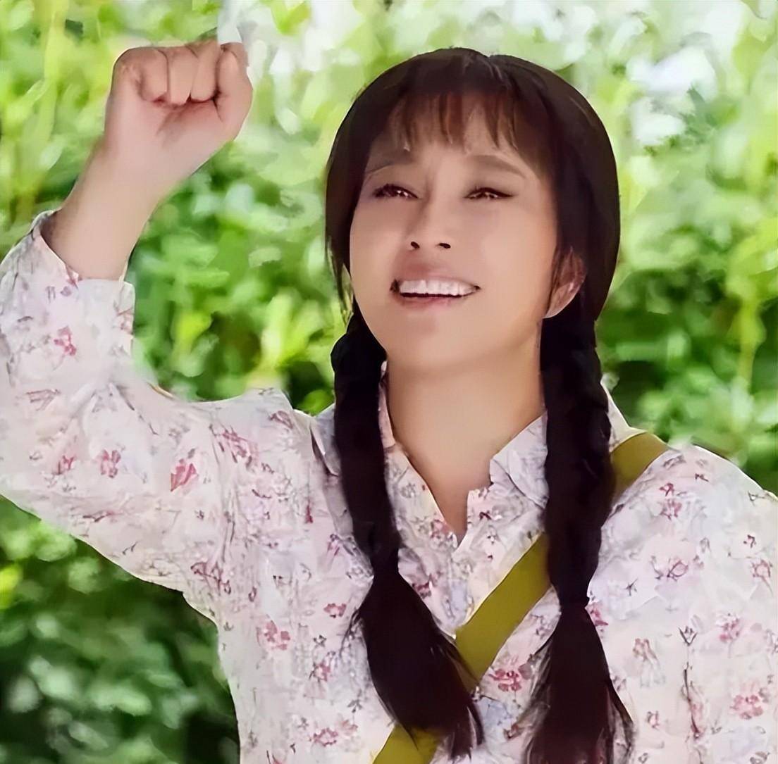 半老徐娘爱"装嫩",50岁的"少女感"太辣眼!_刘涛_刘晓庆_萧蔷