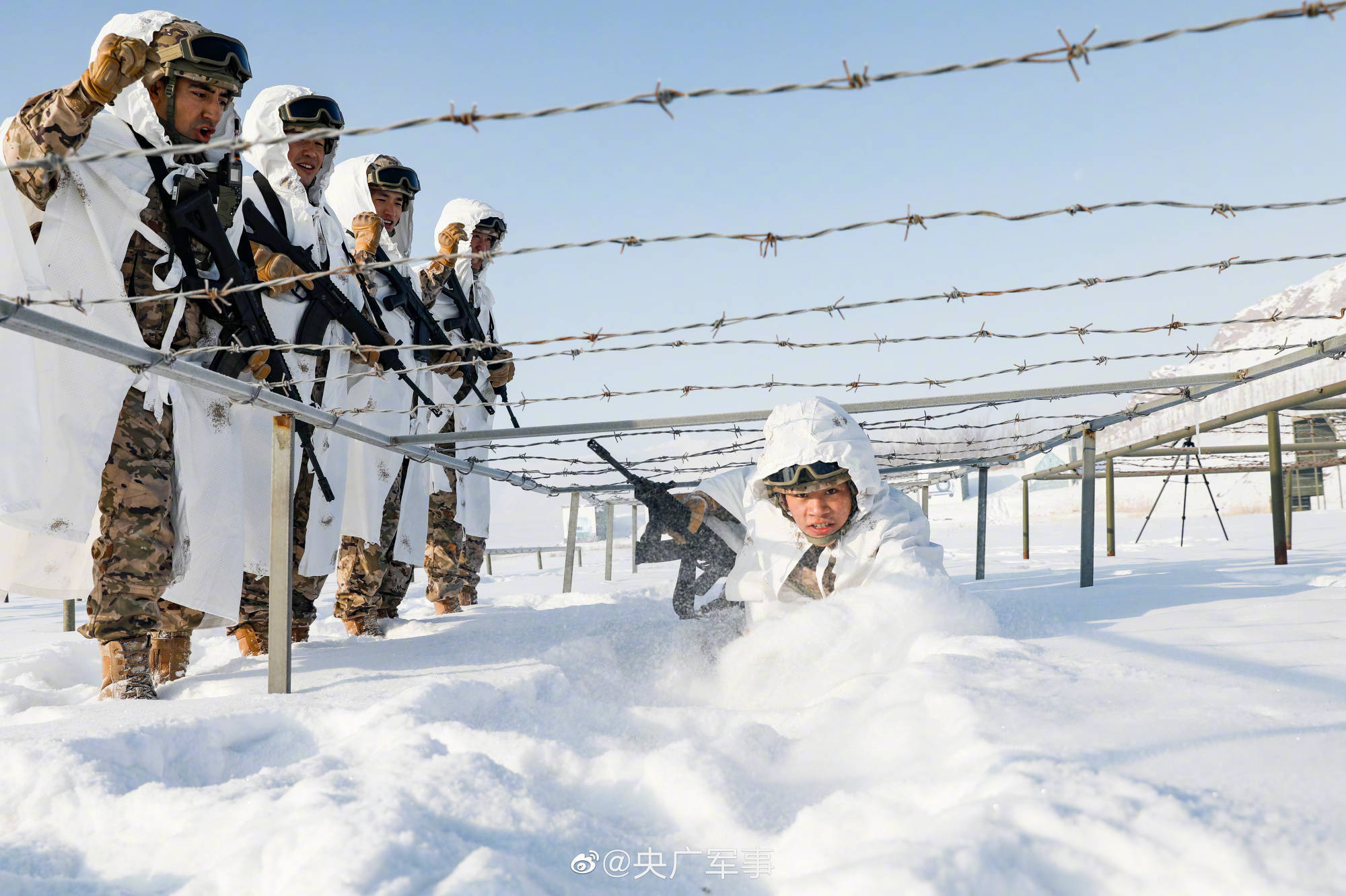 第一秩序雪地部队图片