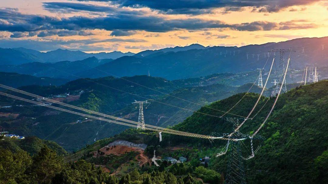 《新型电力系统100问》荐读_建设_重庆市_技术