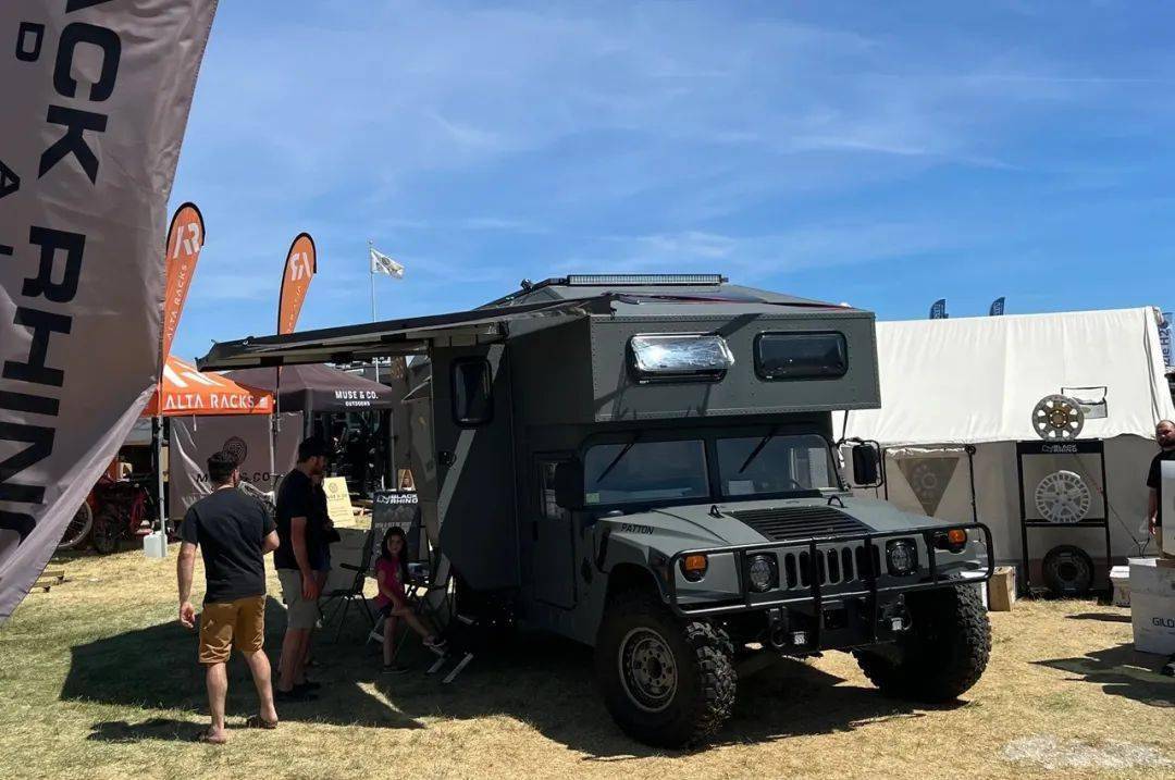 车型赏析:当悍马h1变身房车,简直就是"陆上舒适城堡"_搜狐汽车_搜狐网