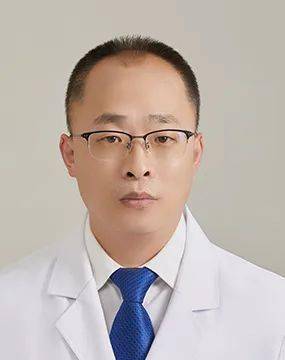 王铭栋副主任医师龙川县人民医院肿瘤科,血液科专家医学硕士,2003年