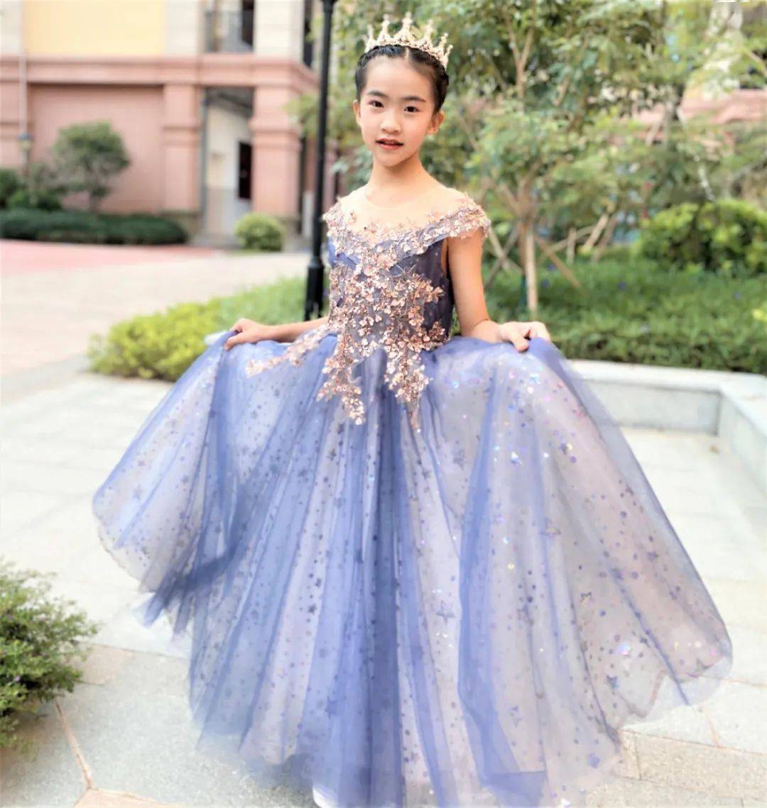 【封面人物】"小辣椒"梁雨桐:梦想成为一名优秀小主持人!