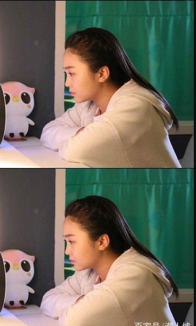 林妙可穿衣终于正常,最新"侧颜照"美出新高度!_穿着_模样_运动鞋