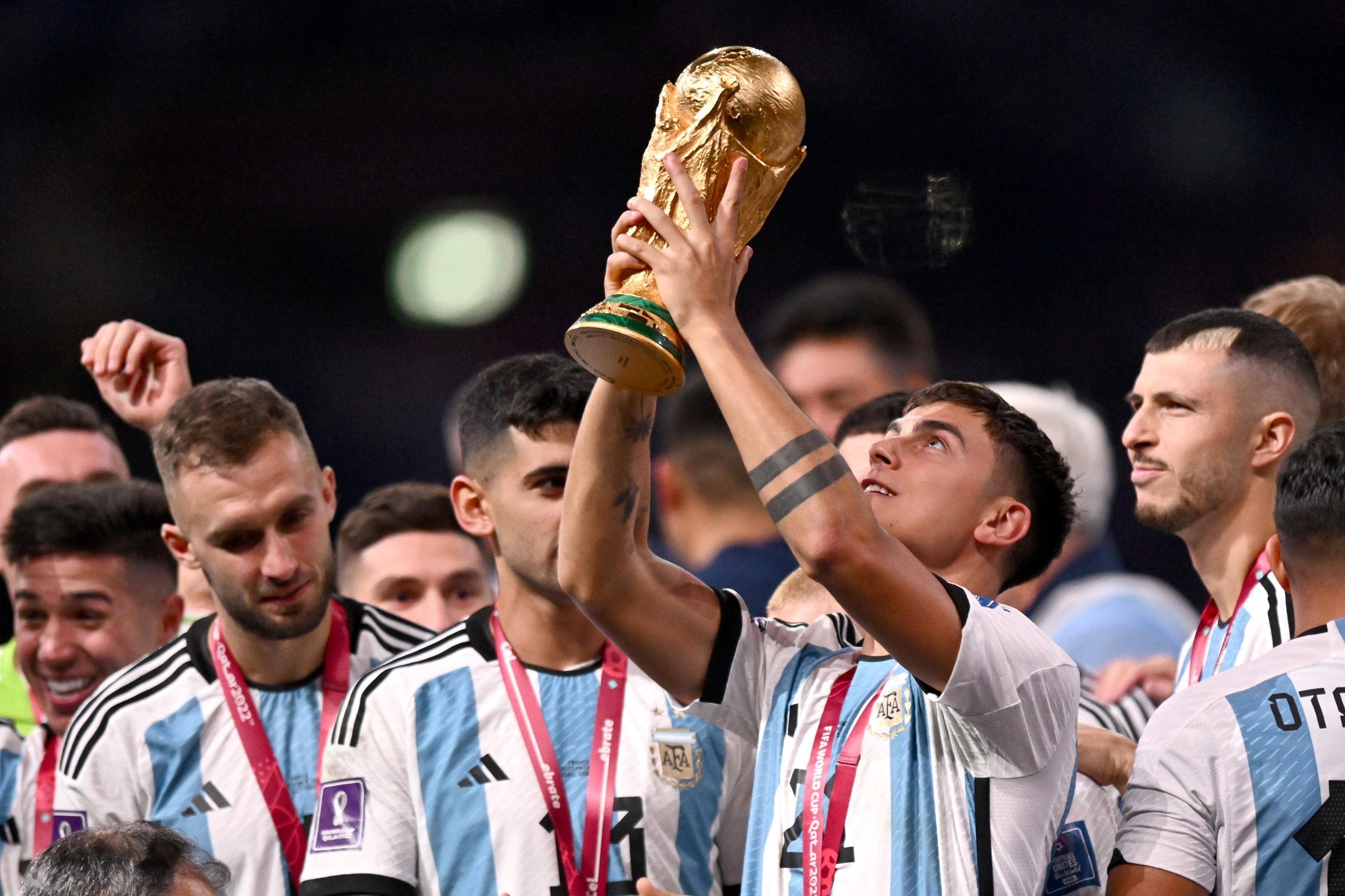 阿根廷励志门将,也是心理大师!他预判很准确,提醒迪巴拉踢中路