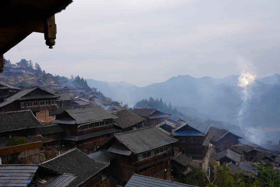 榕江摆贝村:13年一次的苗族鼓藏节 四海宾朋共享节日盛会_芦笙_苗 