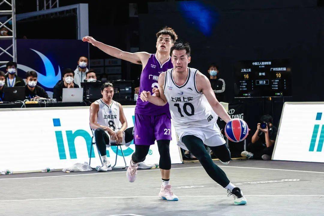 三人篮球选手的人生,覆盖着中国体育每一条成长路径_刘恒驿_球员_郑毅