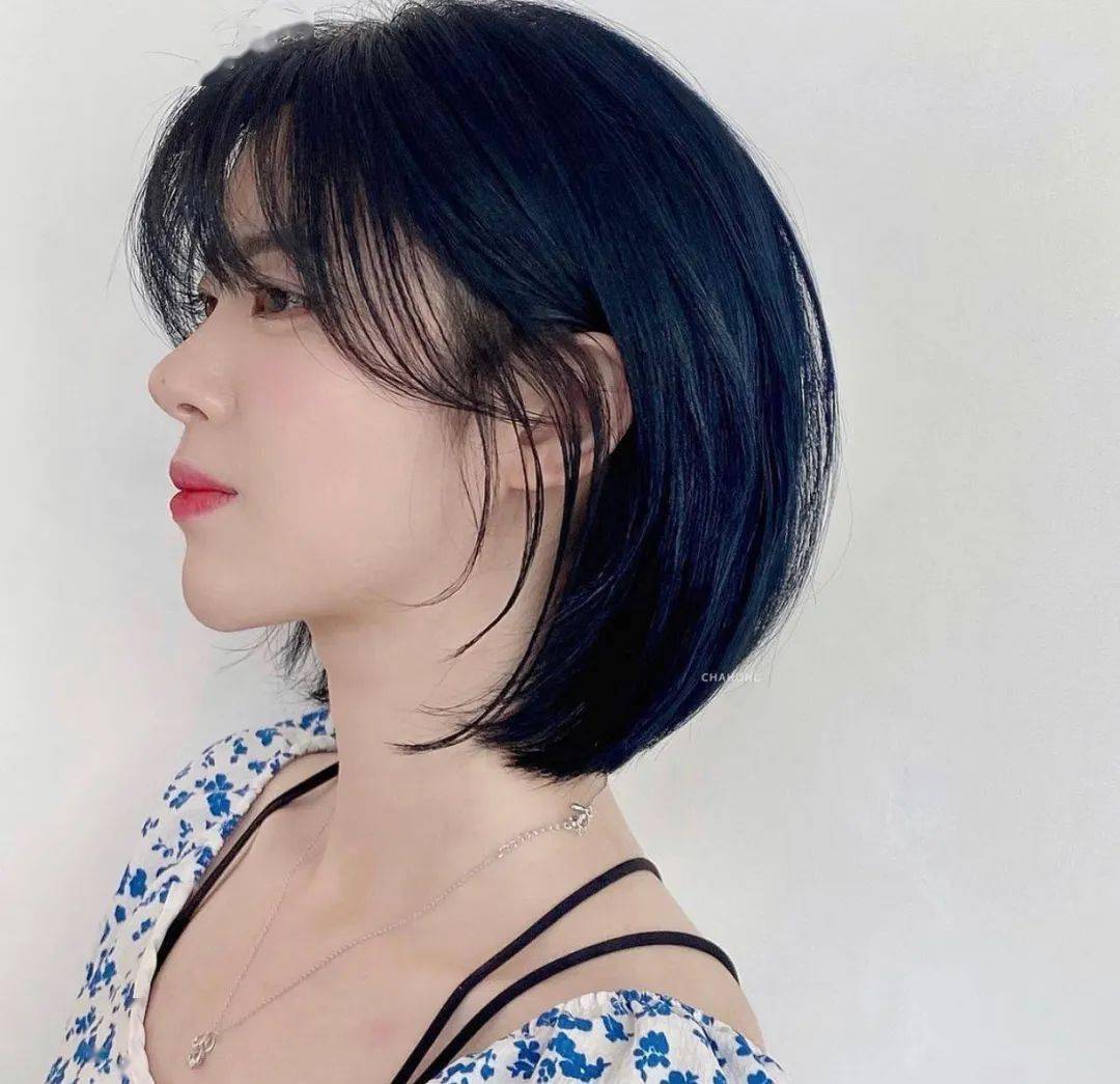 流行的女生减龄短发,每款都是让人心动的感觉!_美发_课堂_公众
