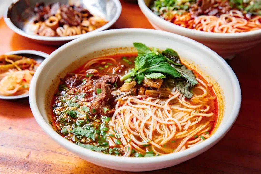 第一波"杨康""出关" 德宏十大美食,我来了_绿叶_过手米线_饵丝