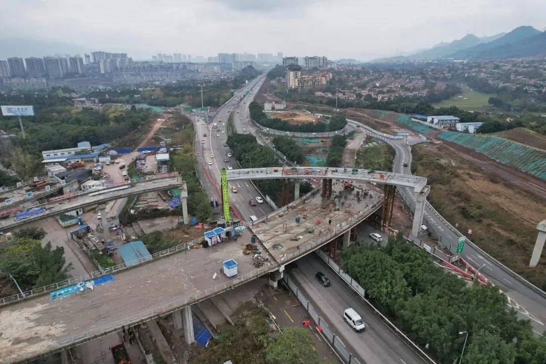 重庆快速路六纵线目前整体进度完成近60%_茶园_全线_通道
