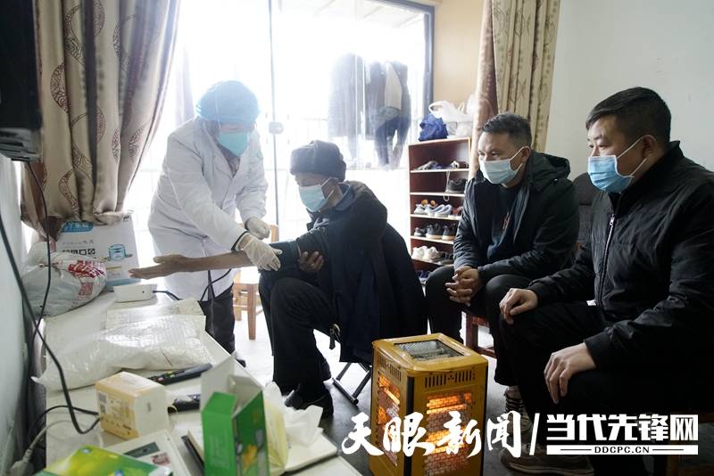 望谟:让群众时时感受到党的关怀_桃园社区_街道_苏医生