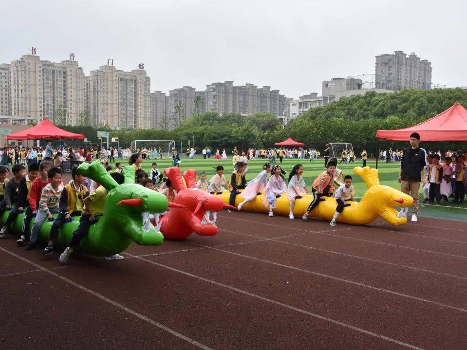 新优质学校73| 嘉善县吴镇教育集团泗洲小学:用一个个脚印丈量"新