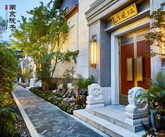 "万柳书院少爷"爆火,南京的少爷小姐又都住在哪?_小区_豪宅_总价