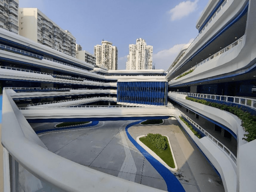 自然流动的校园:深圳实验学校初中部拆除重建工程_深圳市_空间_建筑