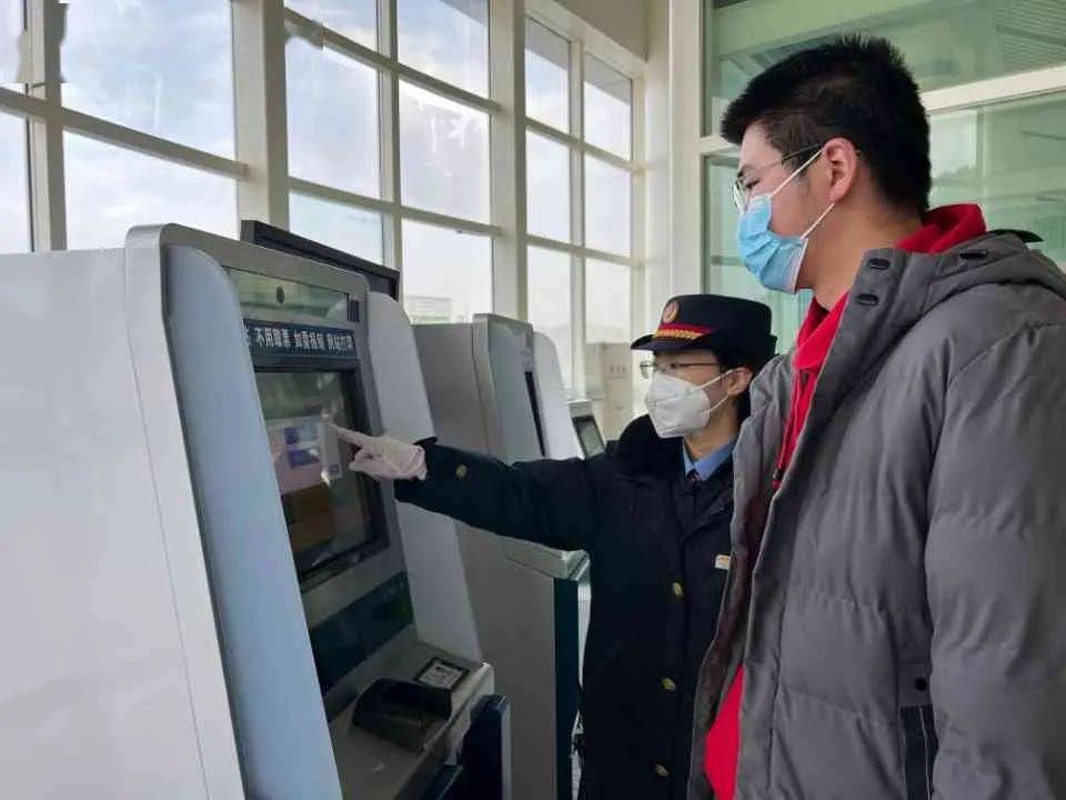 十堰车务段"四强化"全力备战春运_服务人员_旅客_地方