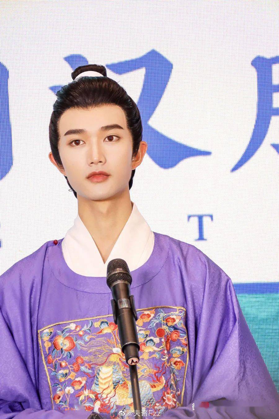 宫寒再登榜首,锦超,夫诸杀入前十,这些都是你喜欢的汉服男神么?