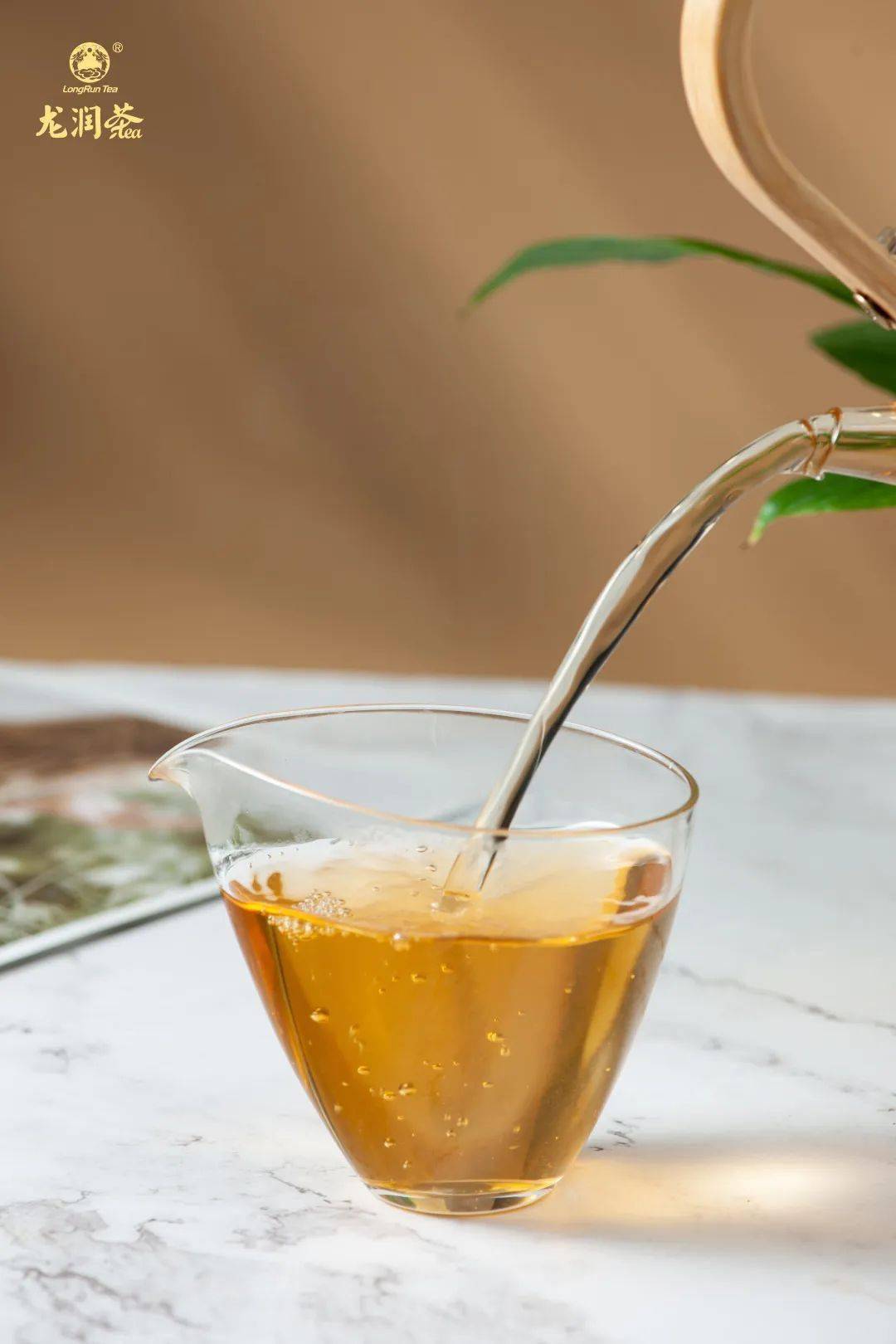 一杯清茶,谈工作,谈感受,谈未来,虽然简单,但很舒适.
