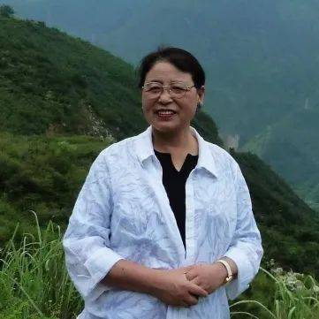 由"耗子丫丫的故事"三部曲作家叶广苓老师,依托九年