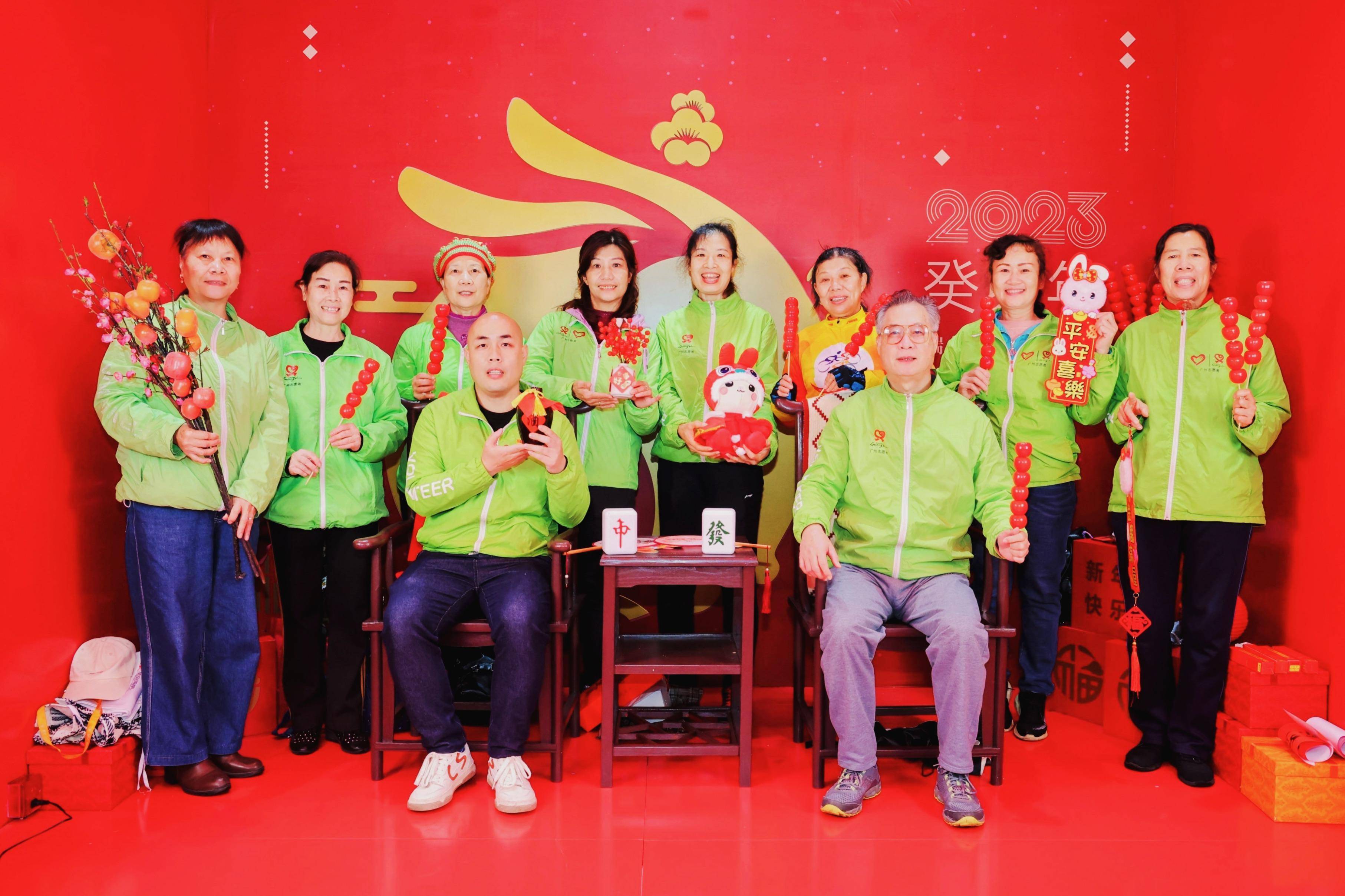 华为_全家福_氛围