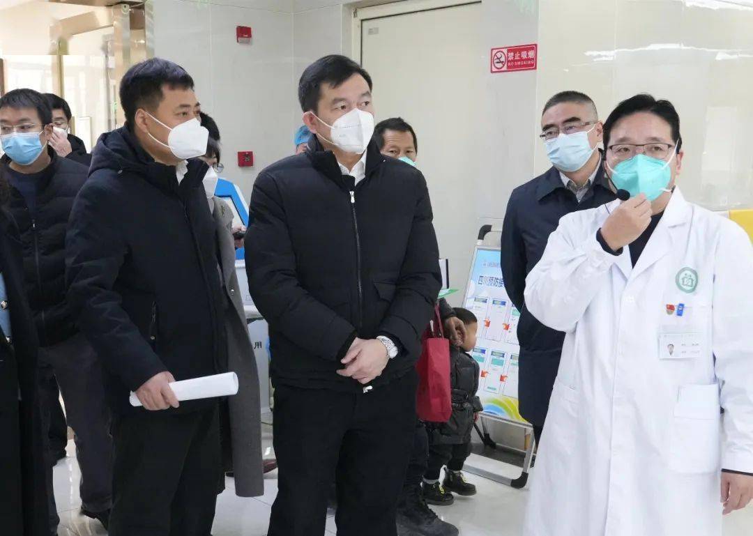 王乾督导温江区省委,市委全会精神贯彻落实情况暨调研疫情防控平稳转