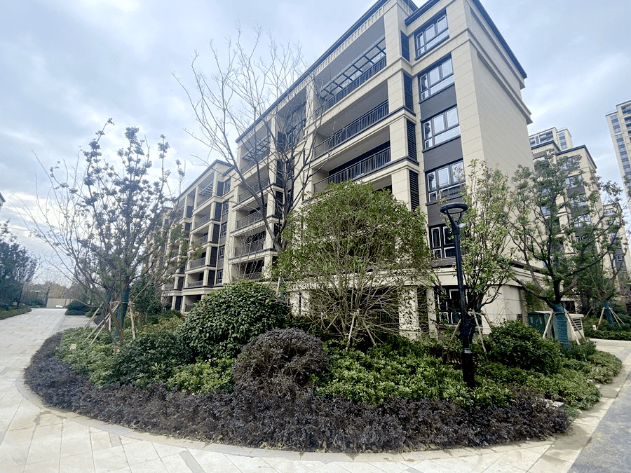 中梁·应天首府盛大交付_公积金_小区_实景