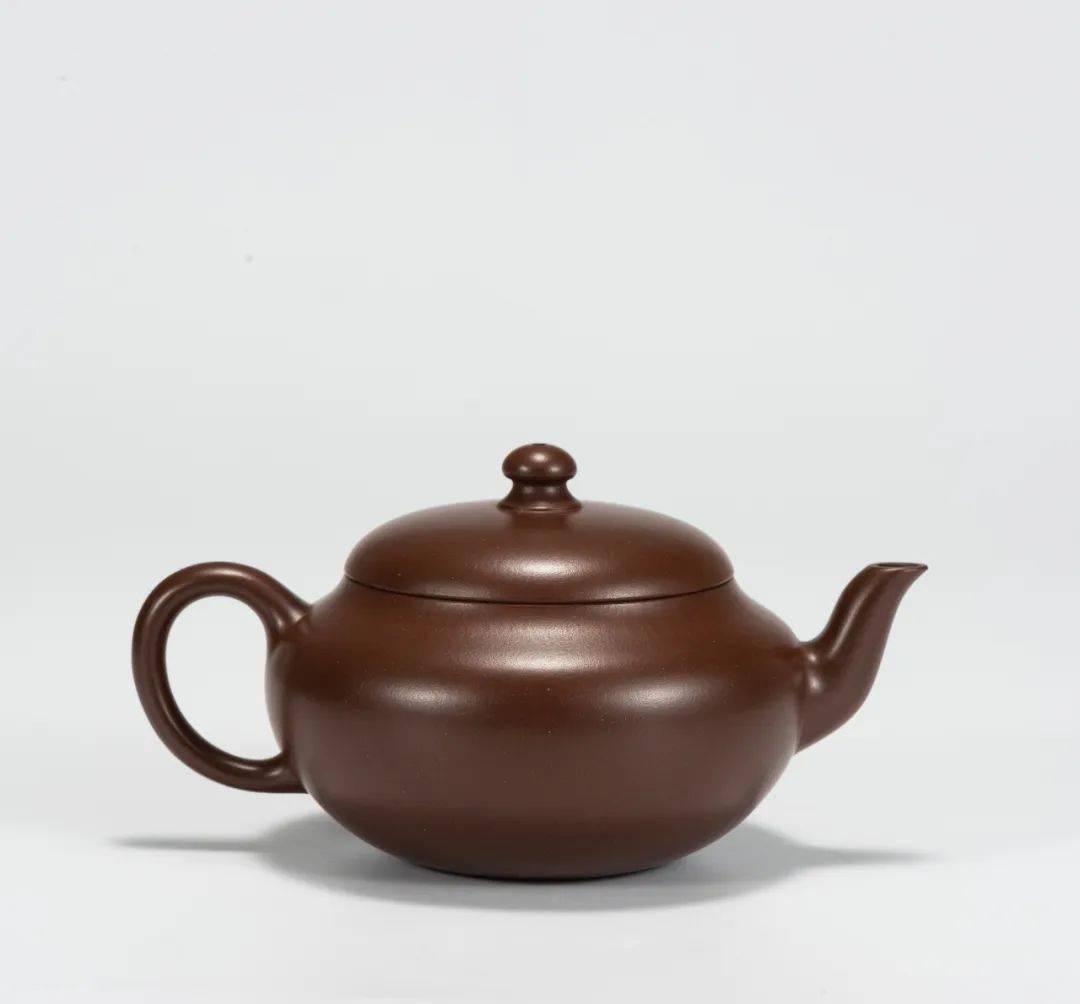 ╡紫韵天成╞ 2022允臧斋秋季拍卖会紫韵天成紫砂艺术专场 — 沈娅