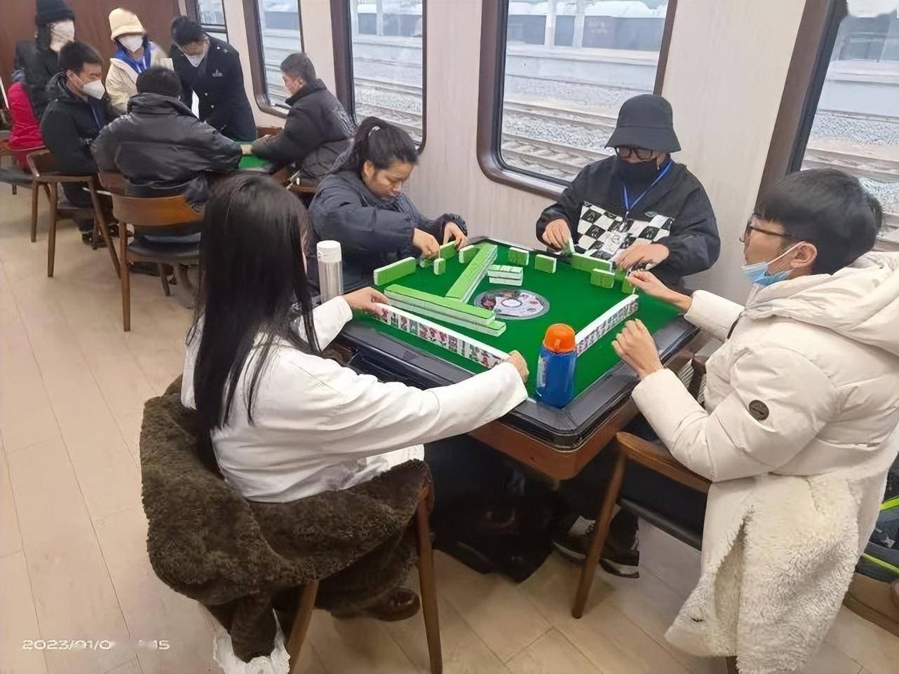 火车上可以唱k淋浴打麻将?最新回应来了_旅游_列车_专列