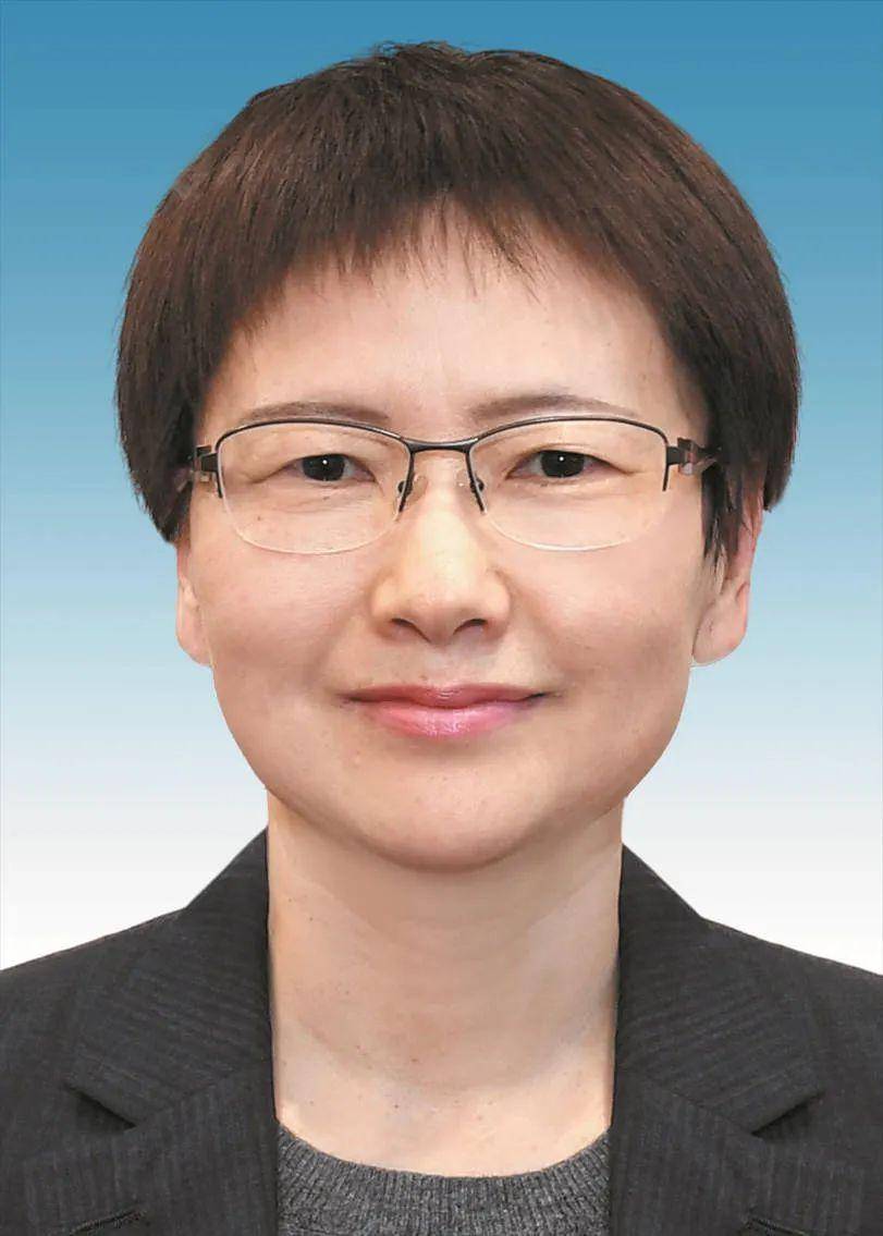 她她她,当选上海市副市长_硕士_工作_毕业