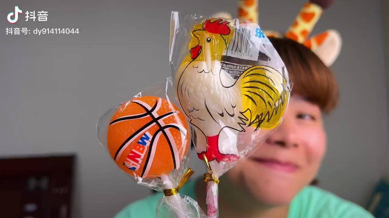 大公鸡篮球棒棒糖美食 零食 糖果 零食推荐 童年记忆小零食