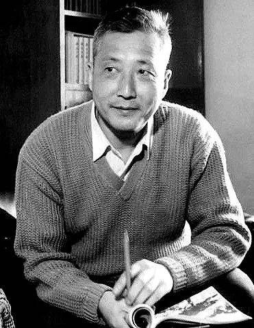 戏剧日历 | 表演艺术家于是之逝世10周年_生活_人物_舞台