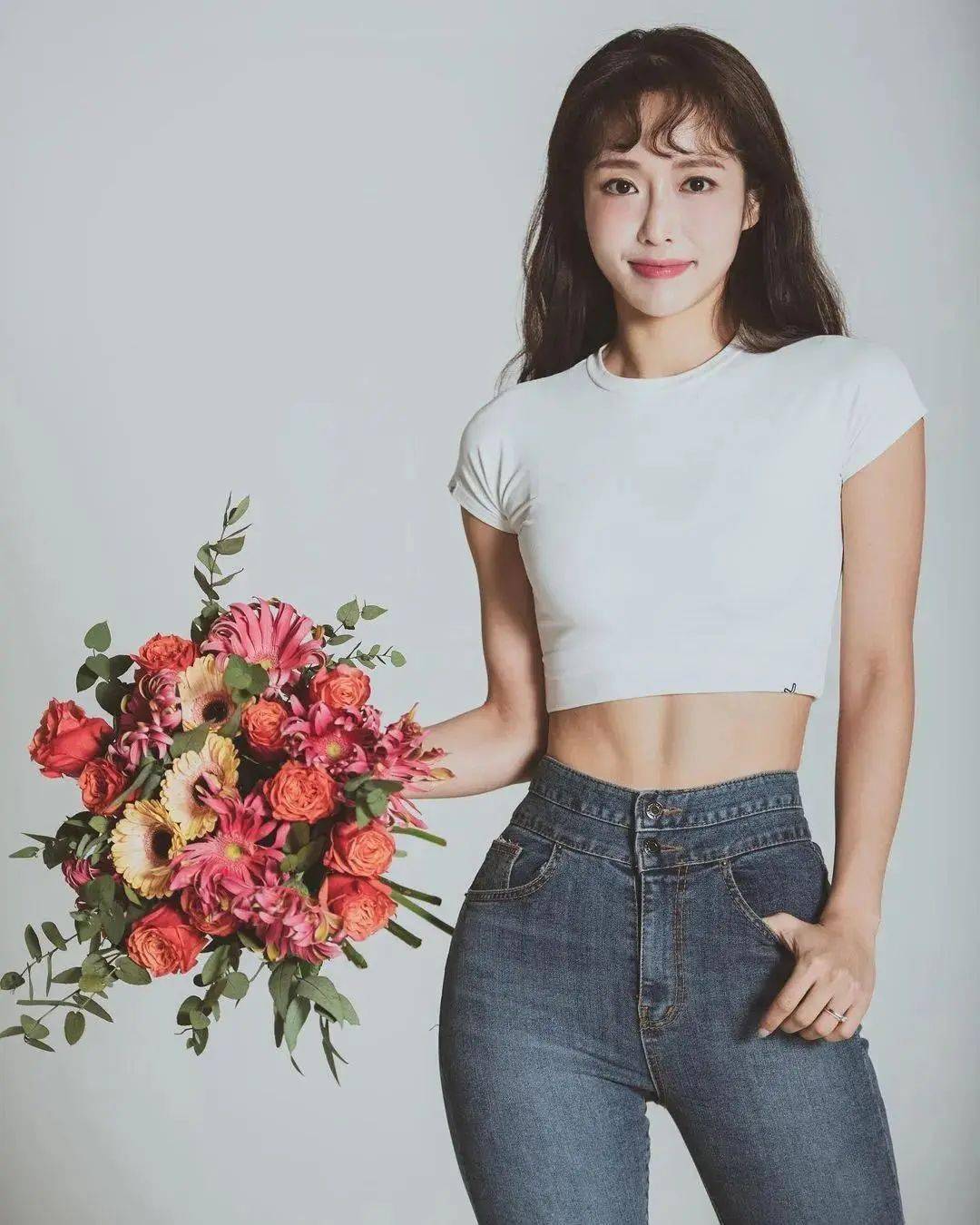 曲线性感,网友:这才是符合亚洲审美的健身女孩_姜贤京_身材_姐姐