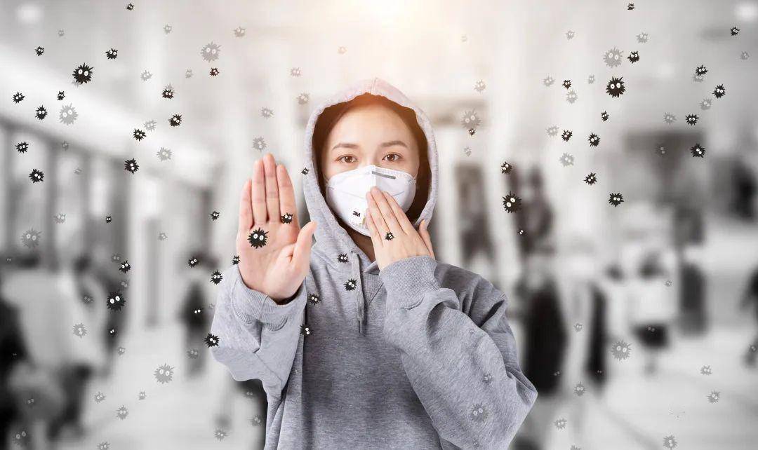 这一轮市场异动,周亮是在2022年12月10日开始察觉的,在各类口罩交流群