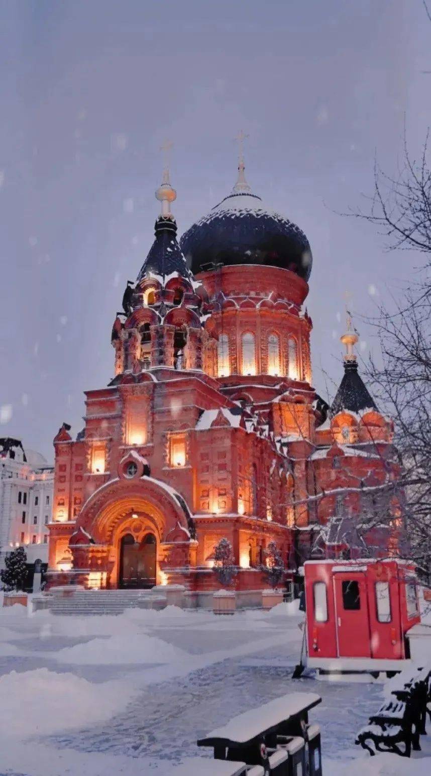 哈尔滨冰雪大世界东北人的迪士尼对此,象君想说:终于被人发现了!