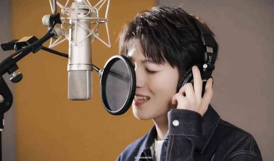 王俊凯拍摄家乡九龙坡宣传片,自己不收费,还主动掏钱支持拍摄_重庆