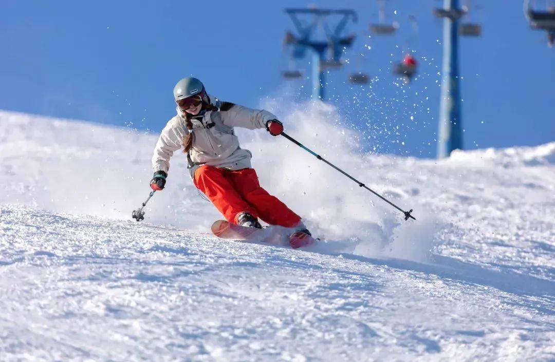 海明威越野滑雪图片