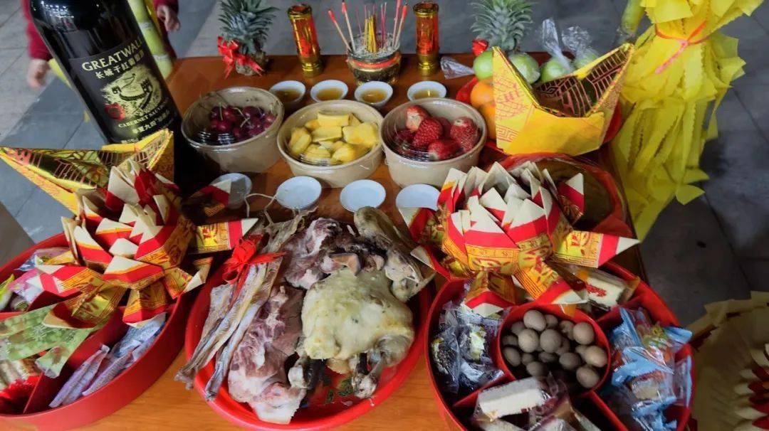 闽南人敬畏自然的理念通过劳动取得丰硕的成果希望在新的一年在开春的