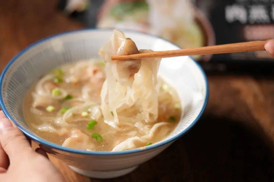 百年非遗手艺,纯手工定做的肉燕捞面,别处真的吃不到~_燕皮_技艺_治愈