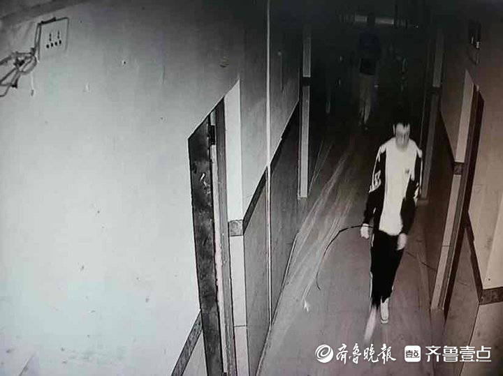 记者实地探访胡鑫宇遗体发现地：金鸡山上到处都是搜寻痕迹