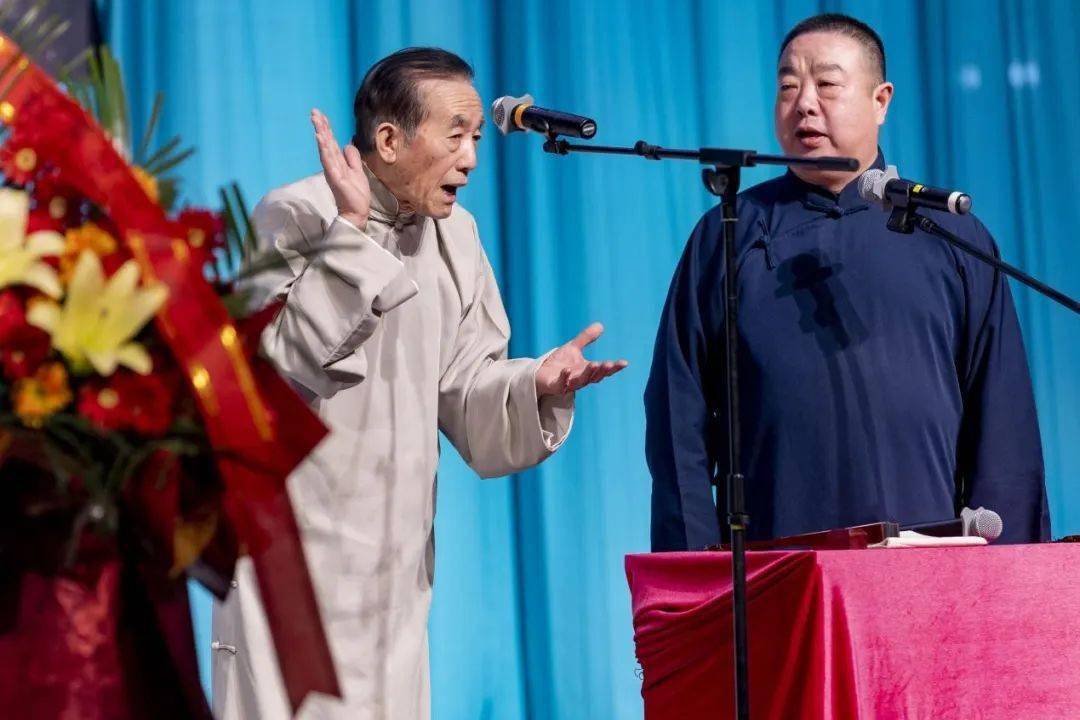 【收集中国节·元宵】相声专场惠民表演举行