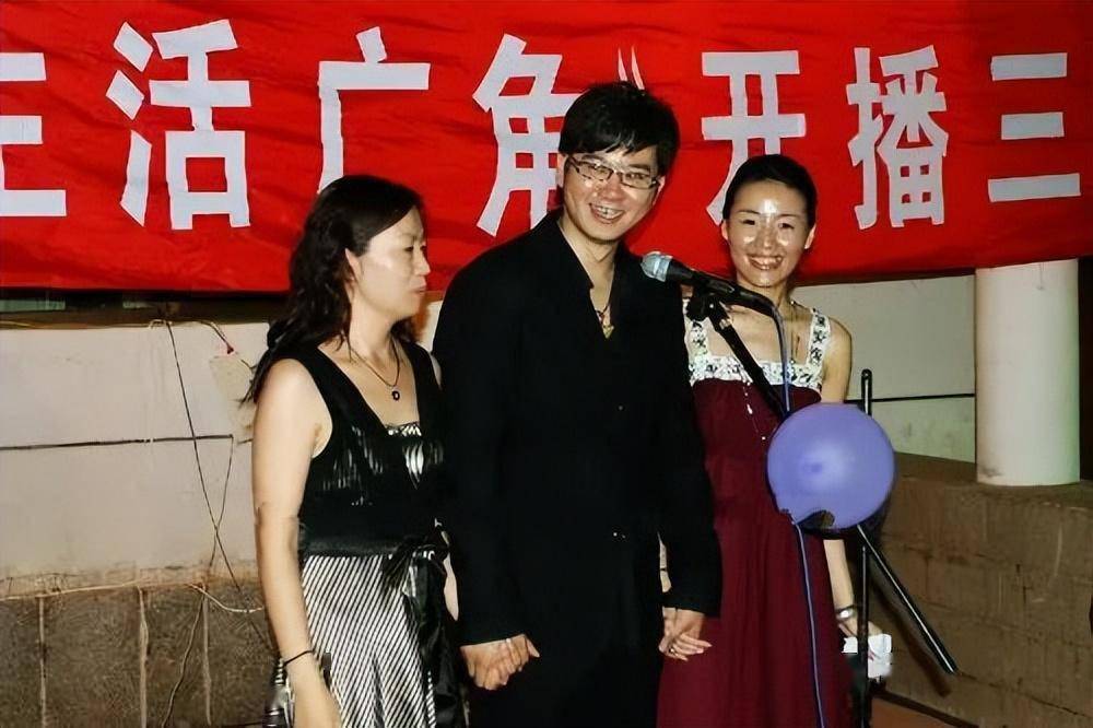 主持人赵川:经历过2段不幸的婚姻,娶小16岁空姐也幸福_节目_工作_生活