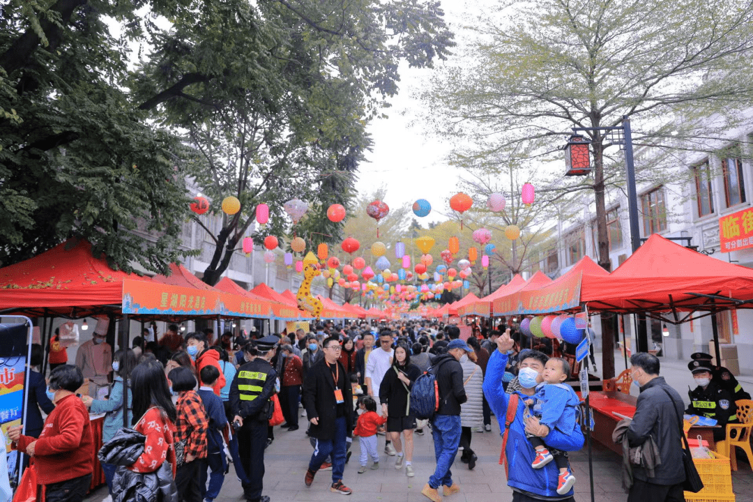 今天，肇庆燃爆了！视频+多图，带你曲击现场.......