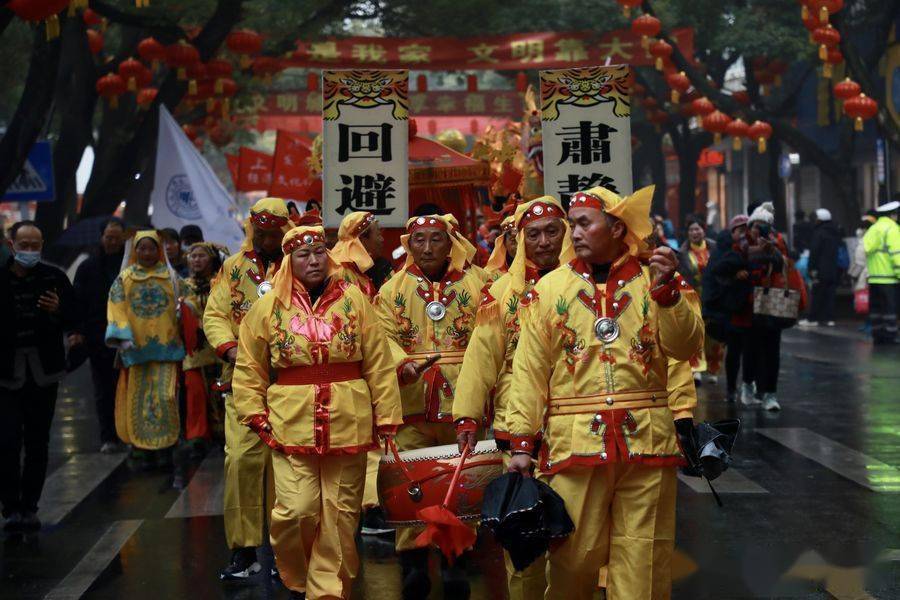 安徽全椒:万人"走太平" 民俗传千年